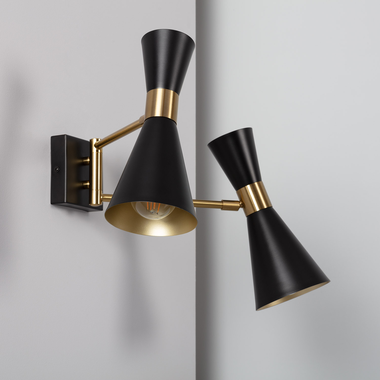 Ledkia Lámpara de Pared de Metal 2 Focos Jigger