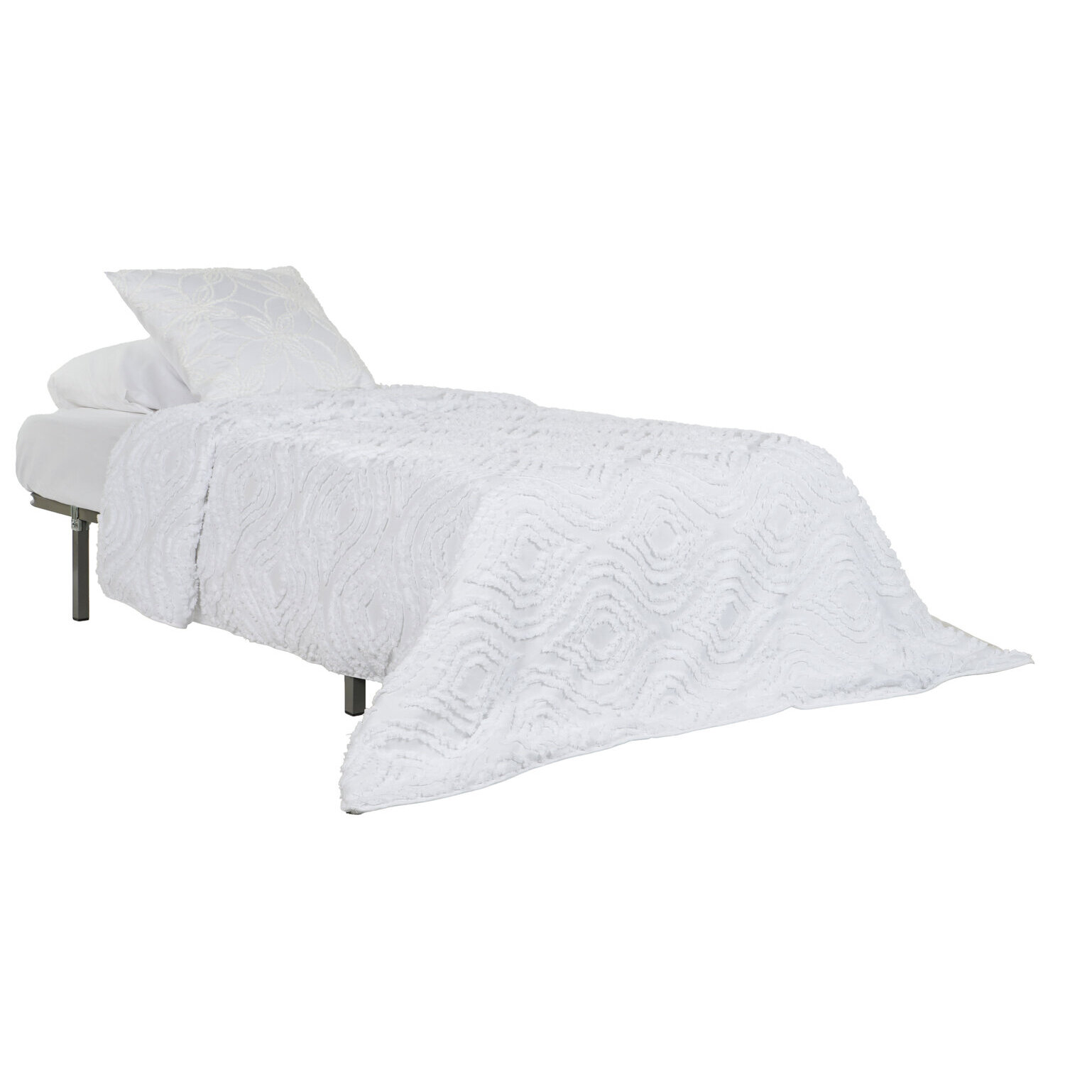 Colcha poliester 180x260 relleno 150 gsm. bordado El mejor complemeto para tu hogar.