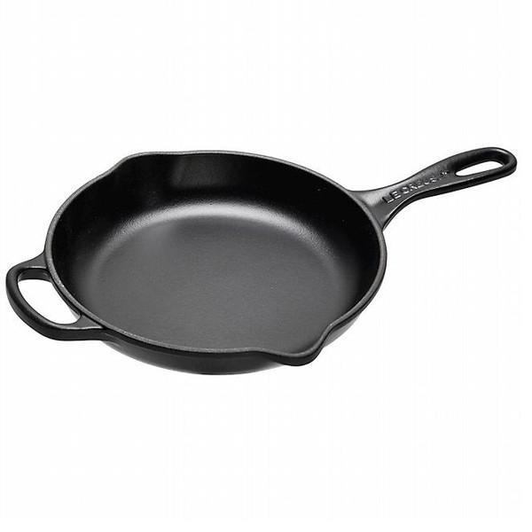 Sartén Skillet de Hierro Fundido Vitrificado Le Creuset - Ideal para Cocinar a la Plancha, Saltear y Horno, Fácil de Limpiar y Duradera
