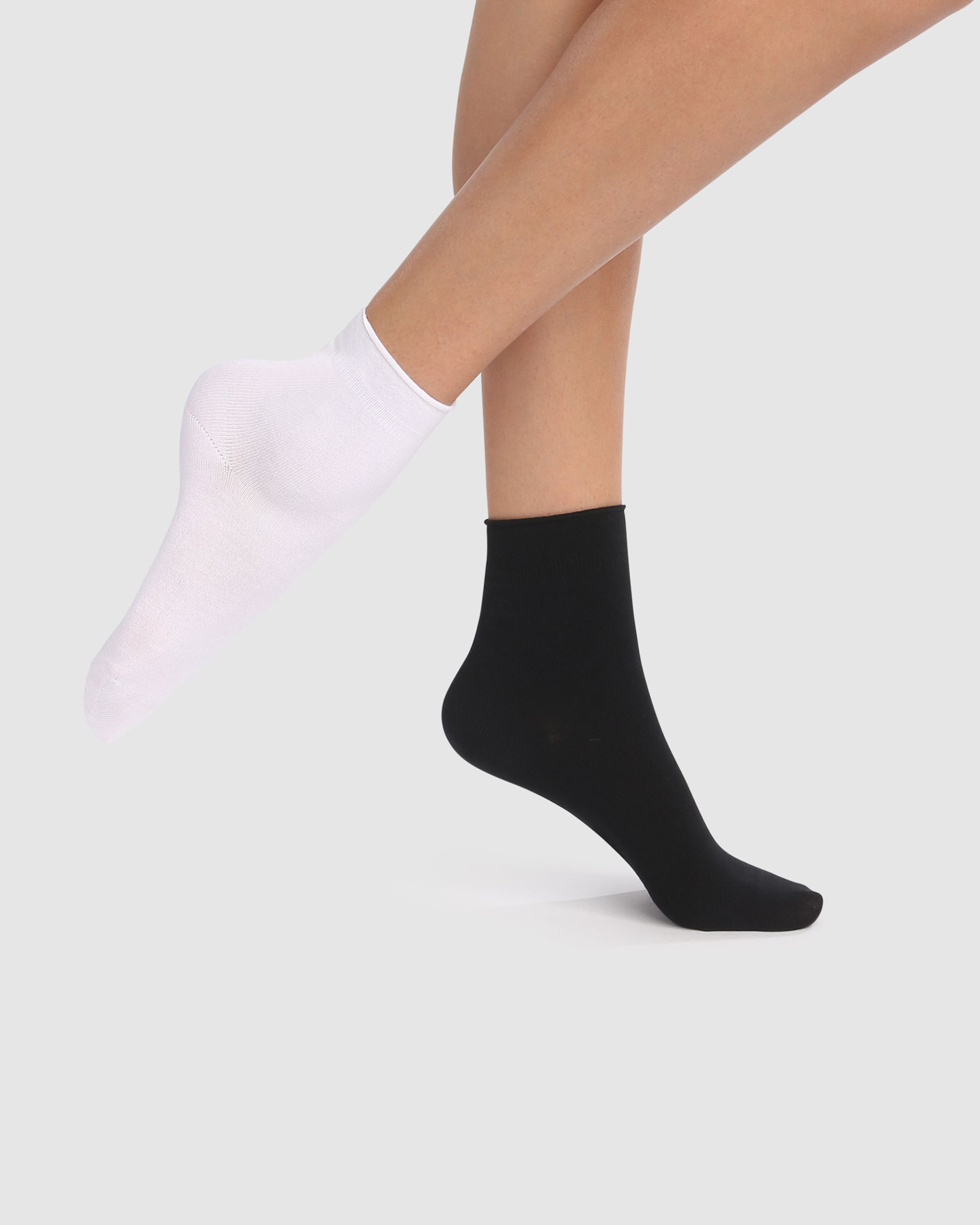 Pack de 2 calcetines tobilleros de mujer suaves efecto seda