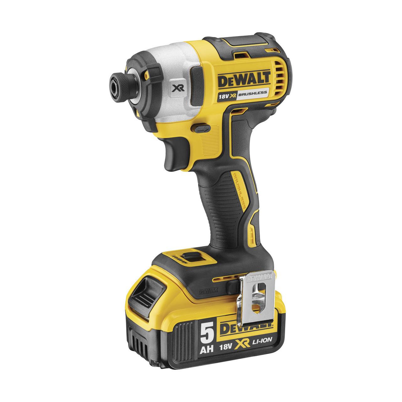 Atornillador de Impacto Sin Escobillas XR 18V 1/4" 205Nm con 2 Baterías Li-Ion 5,0Ah y Maletín TSTAK - Dewalt