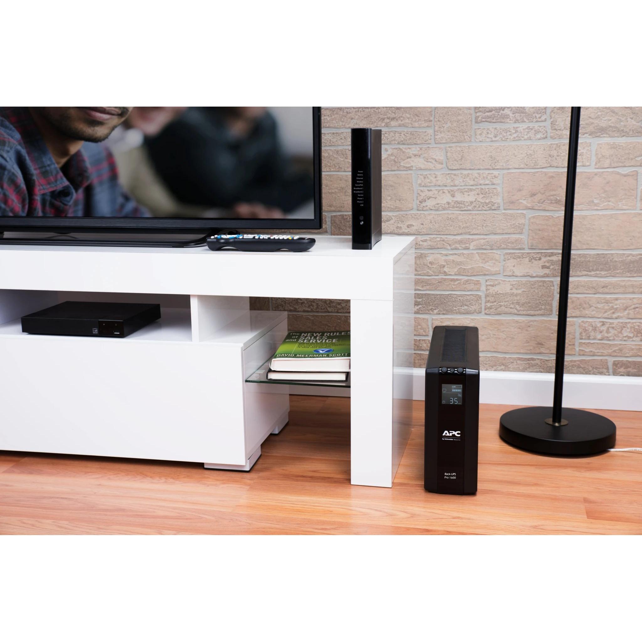 SAI (UPS) APC Línea interactiva 1600 VA 960W BR1600MI