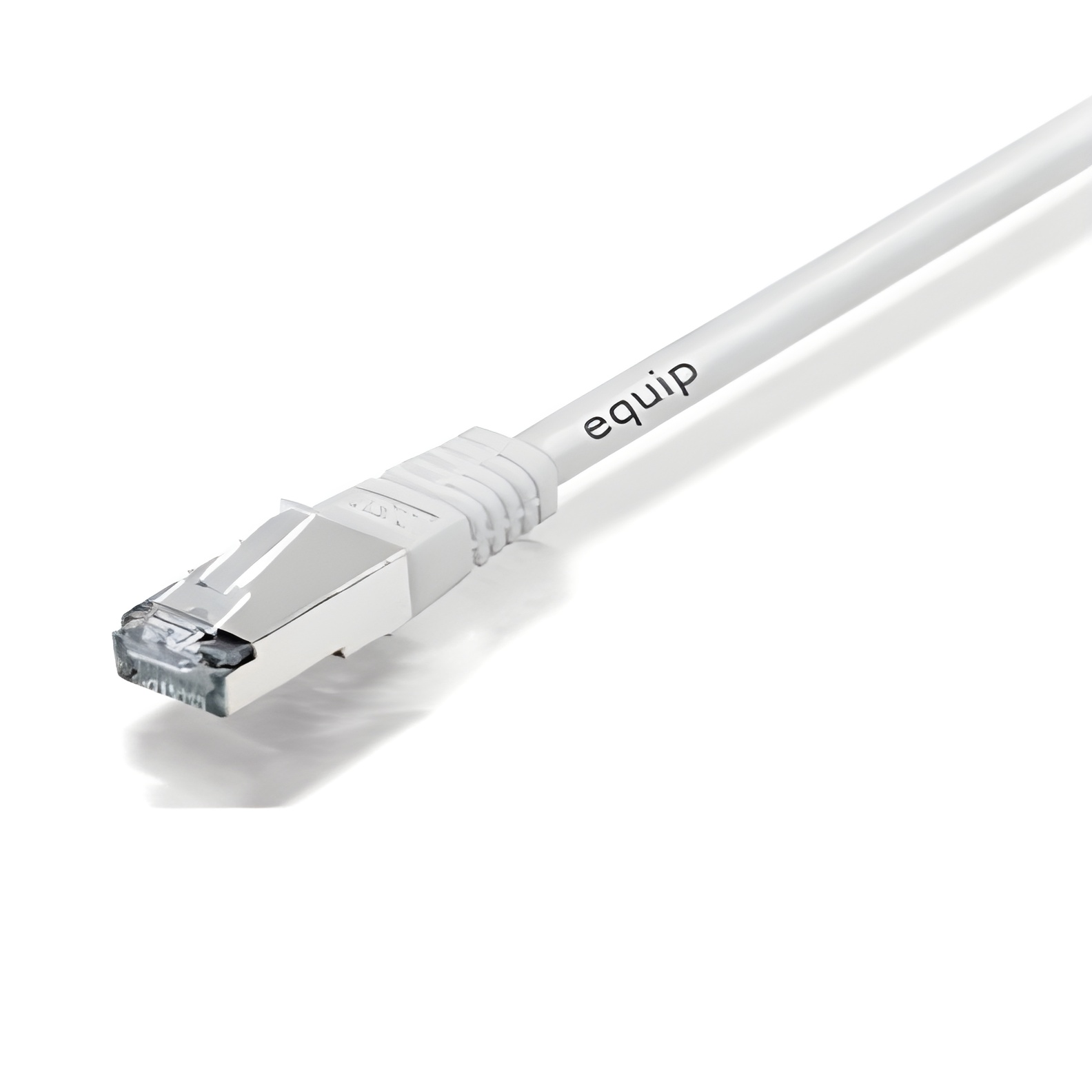 Equip Latiguillo Apantallado Cat.7 S/FTP LSOH 15m Blanco - Rendimiento 600 Mhz