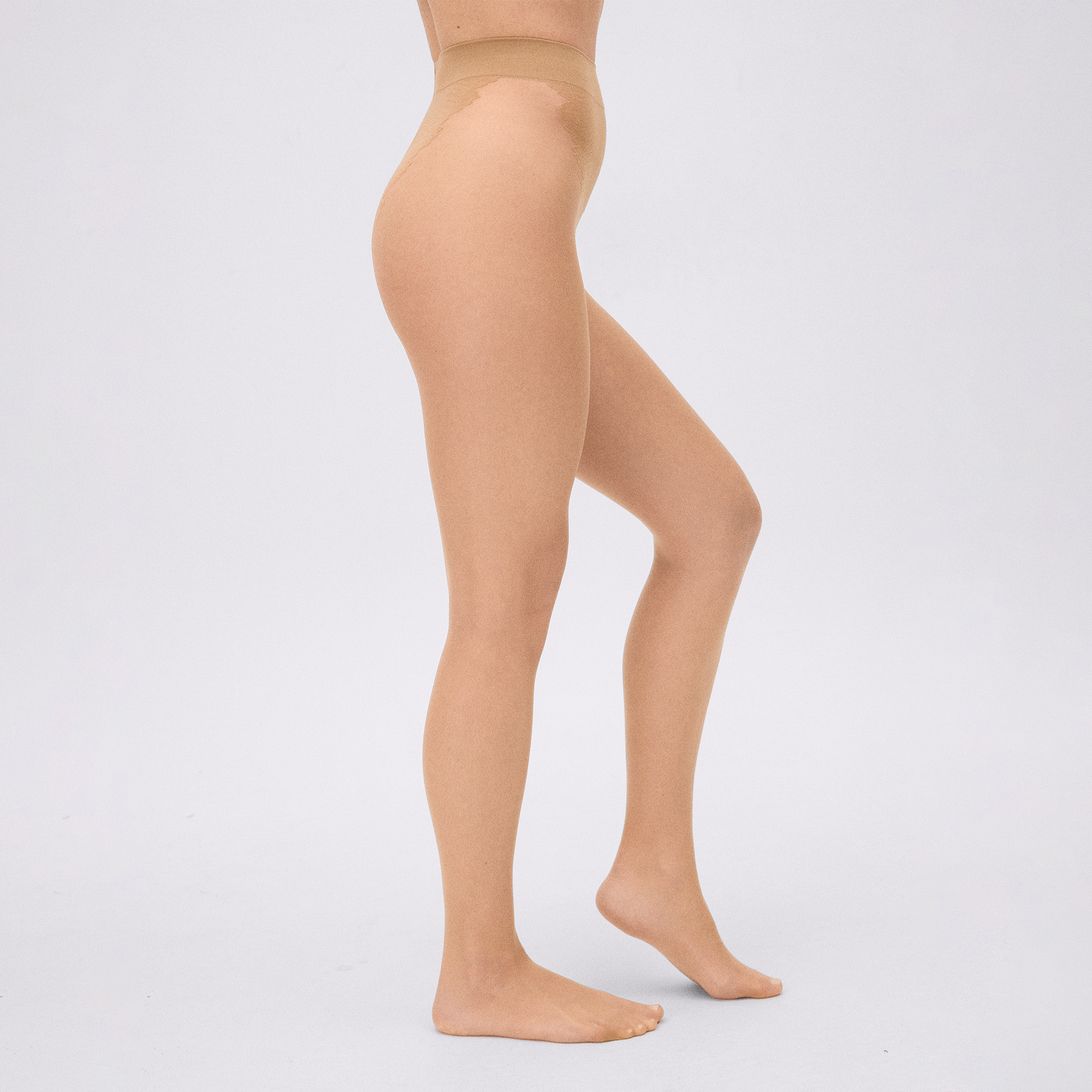 Ysabel Mora - Panty irrompible 10 denier natural