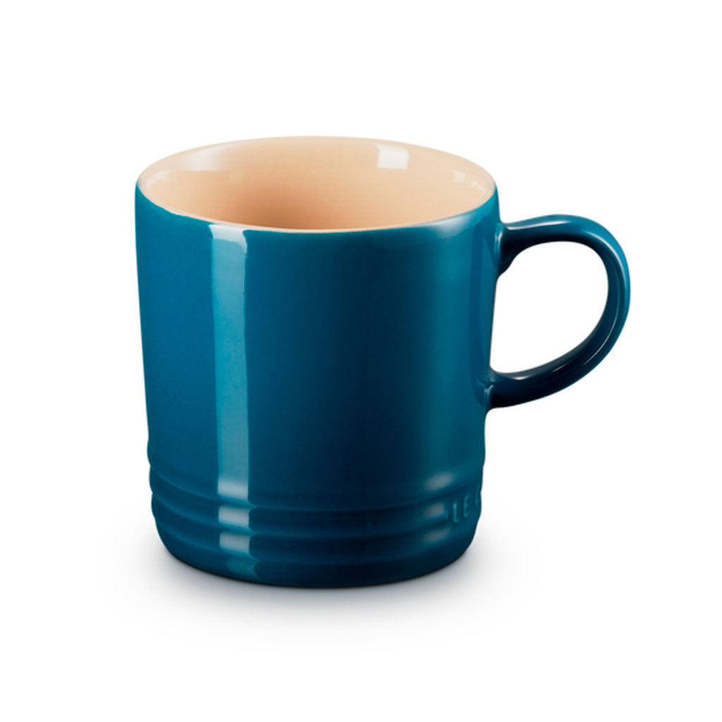 Taza Mug Grande de Cerámica de Gres Le Creuset - Capacidad de 350 ml, Resistente y Duradera, Diseño Elegante y Colorido