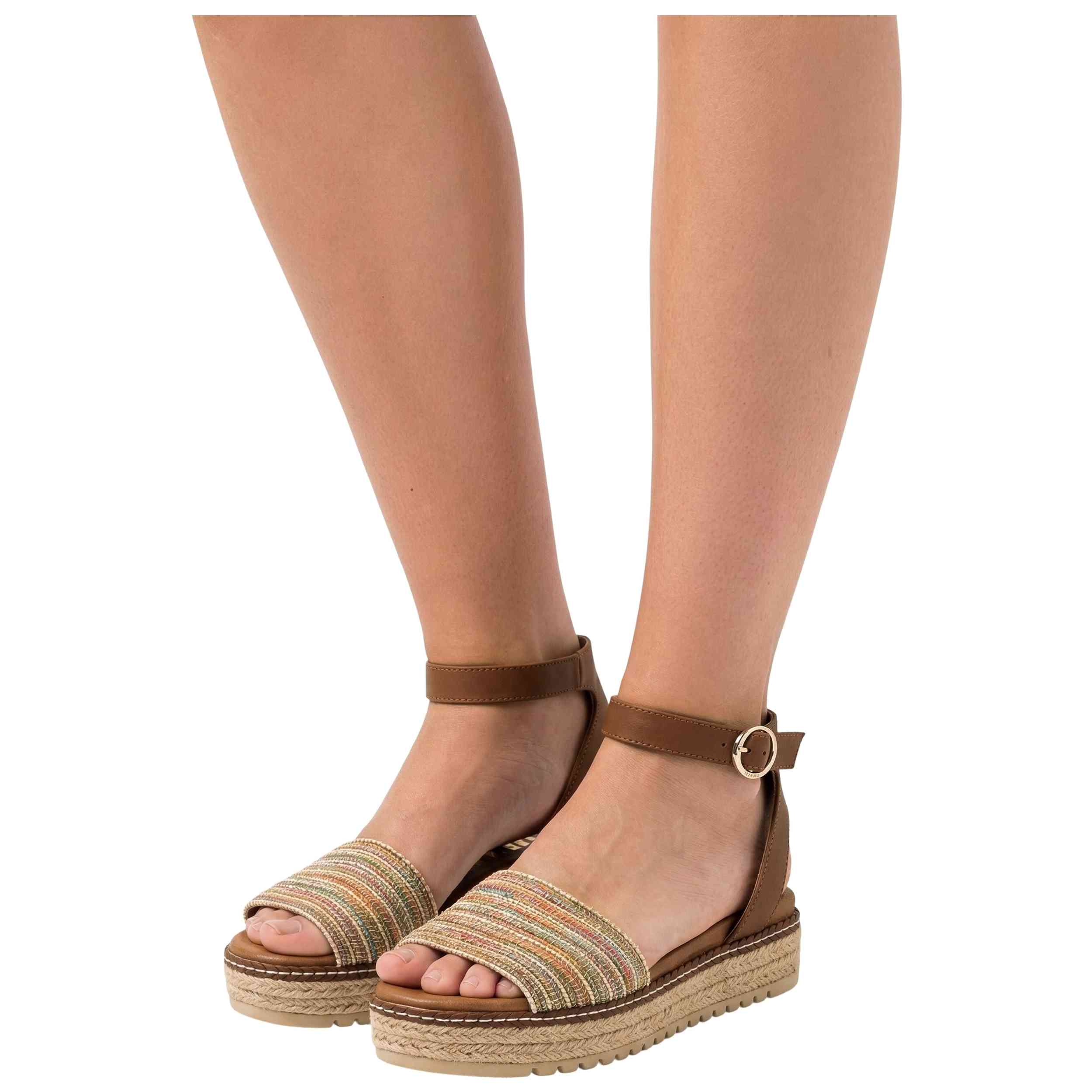 Sandalias Mustang modelo Amelie para Mujer en color Beige