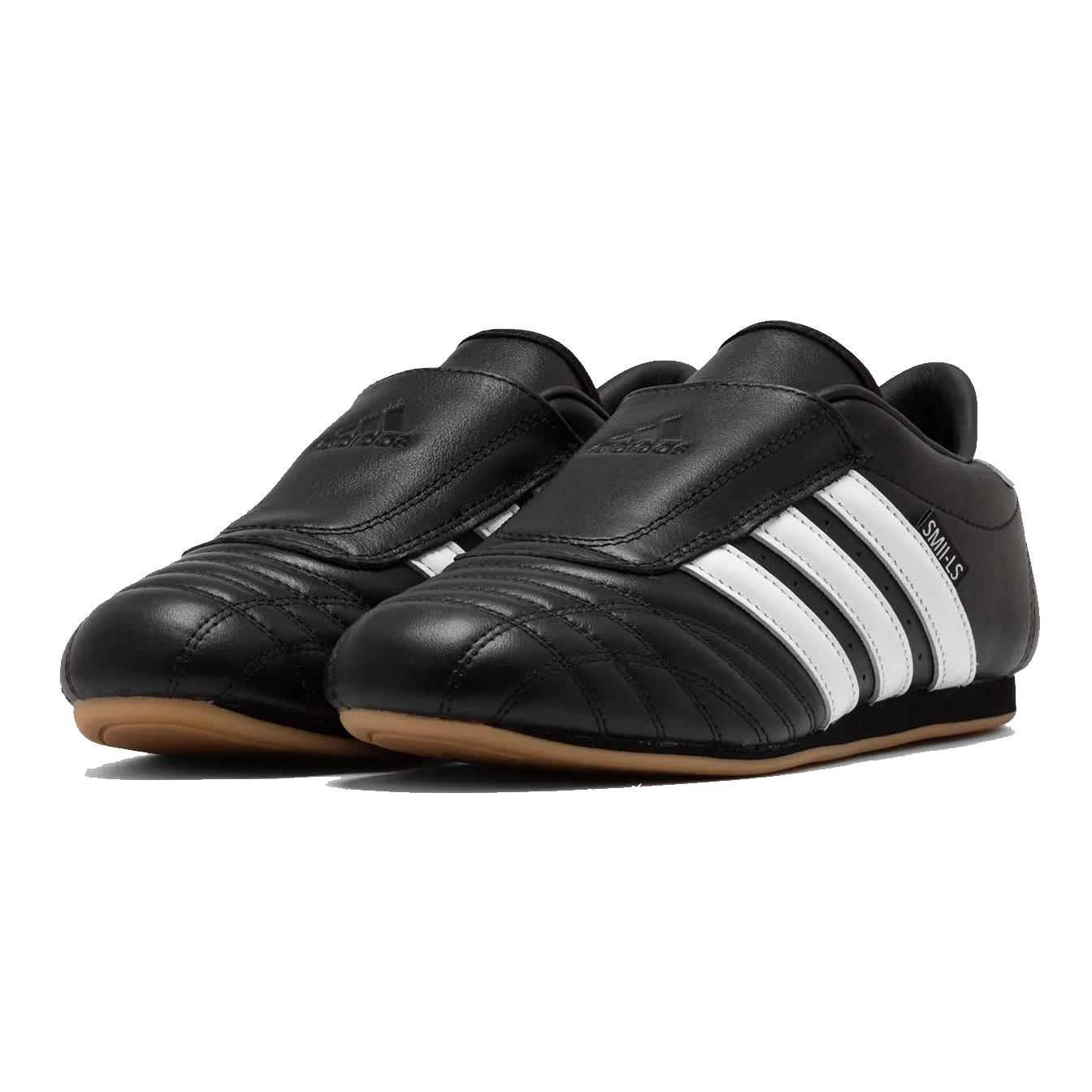 Adidas Taekwondo Core Black, Cloud White & Gum