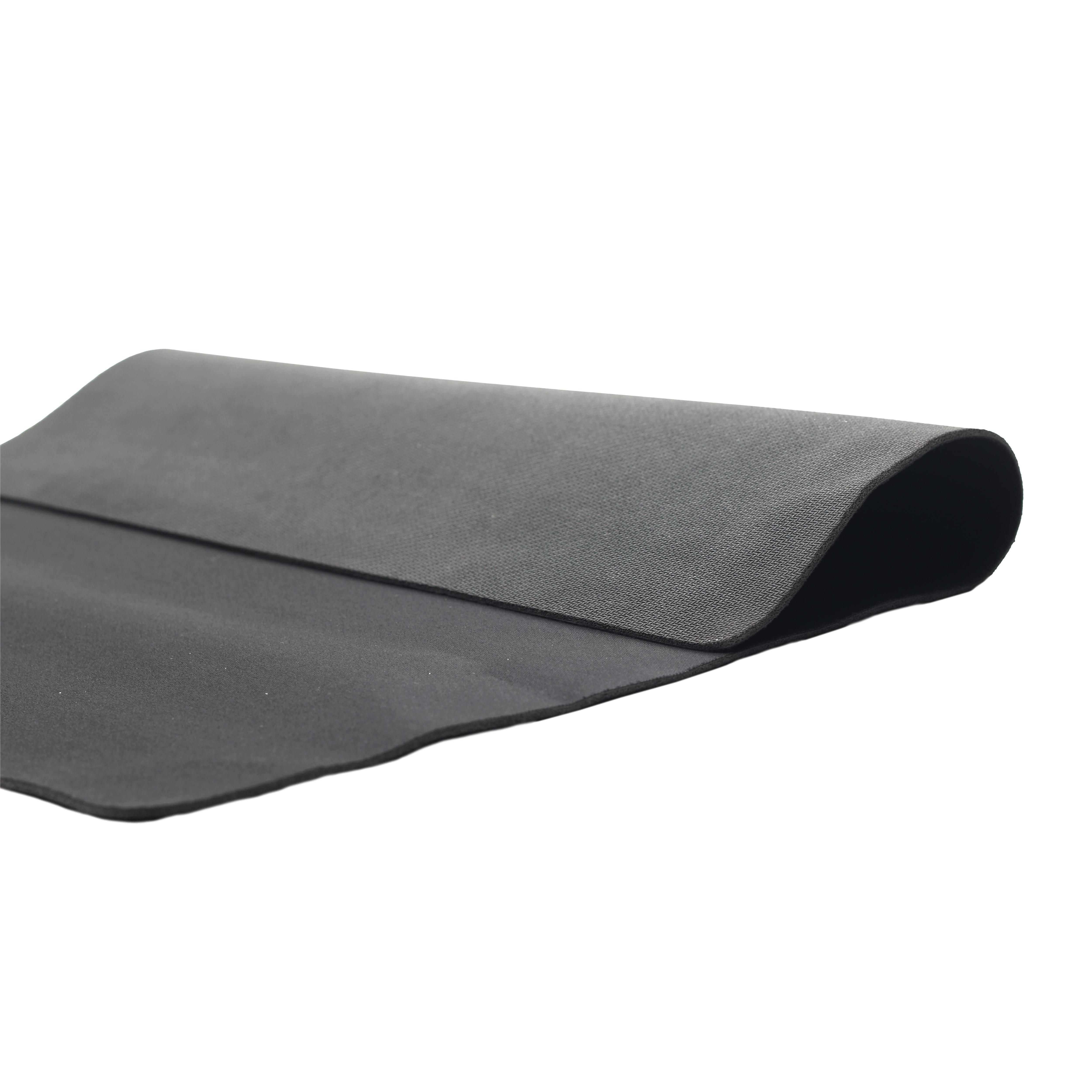 Gembird MP-GAME-M alfombrilla para ratón Alfombrilla de ratón para juegos Negro