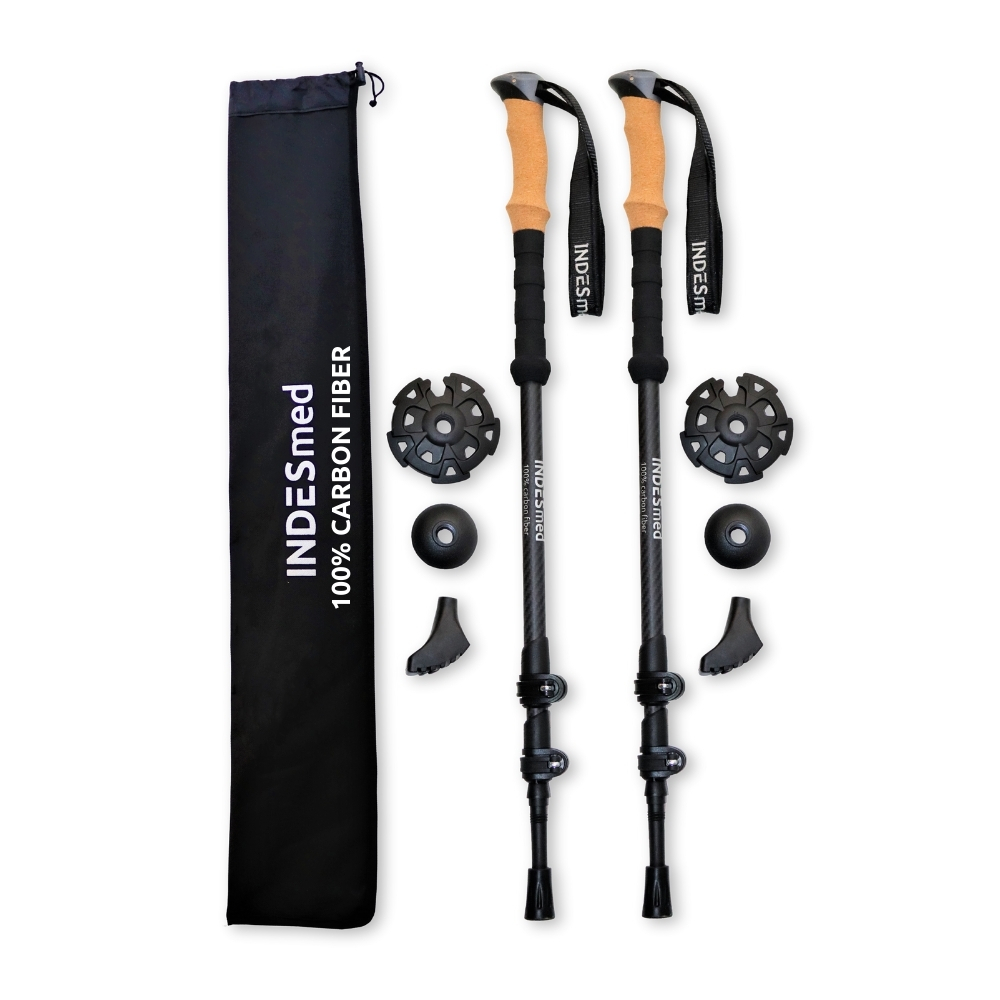 INDESmed | Bastones Trekking Telescópicos 100% Fibra de Carbono, ultraligeros, cierre rápido, ultra resistencia. | Bastones de senderismo regulables para: Alpinismo, Nordic Walking, Trail Running.