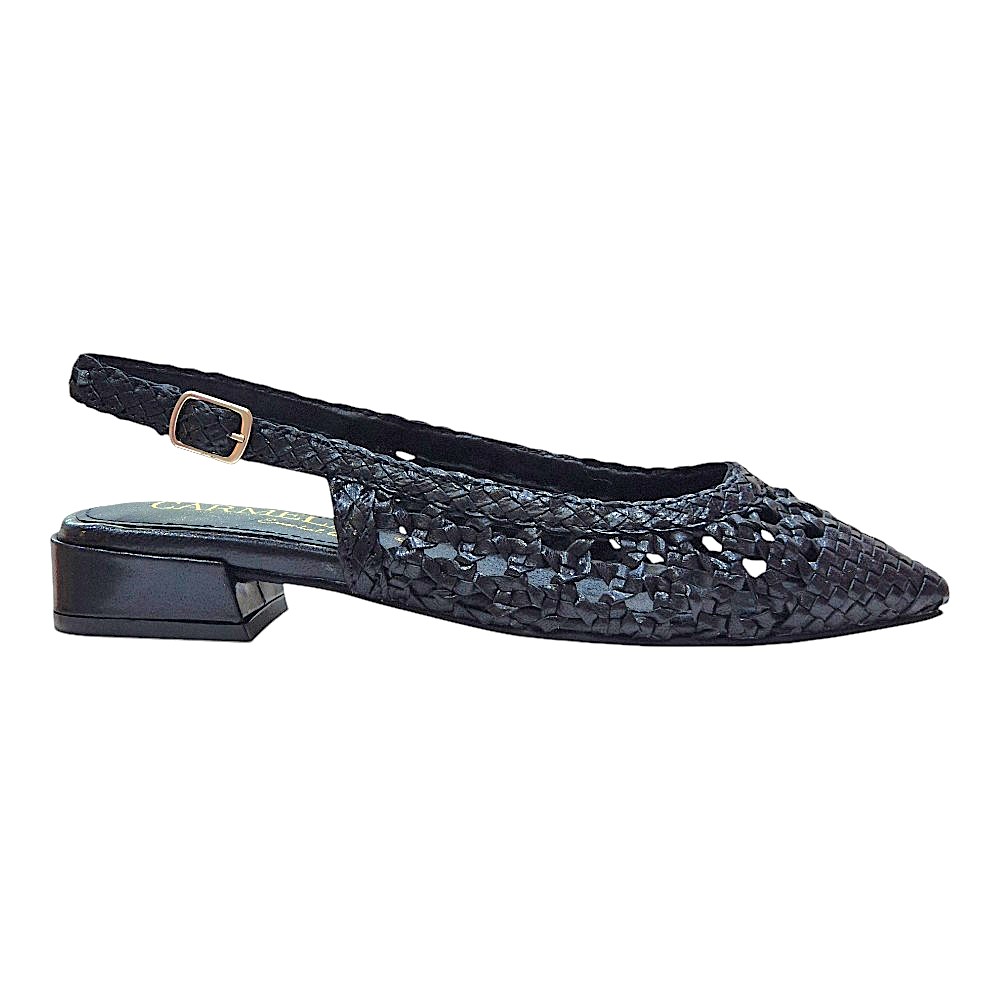 Zapatos Carmela en color Negro