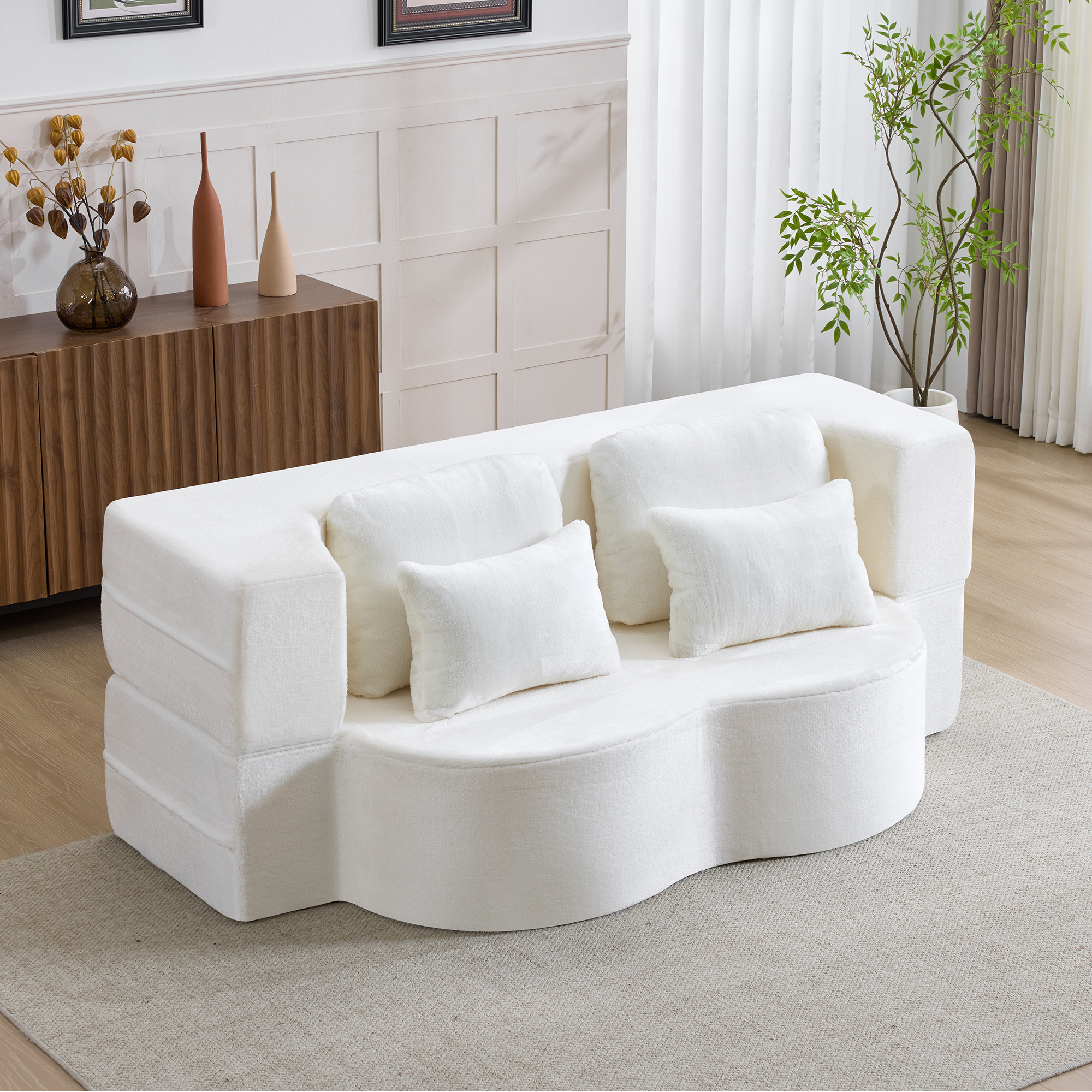 Grand canapé de sol blanc avec 4 coussins, revêtement doux, mousse haute densité et ressorts, sans montage