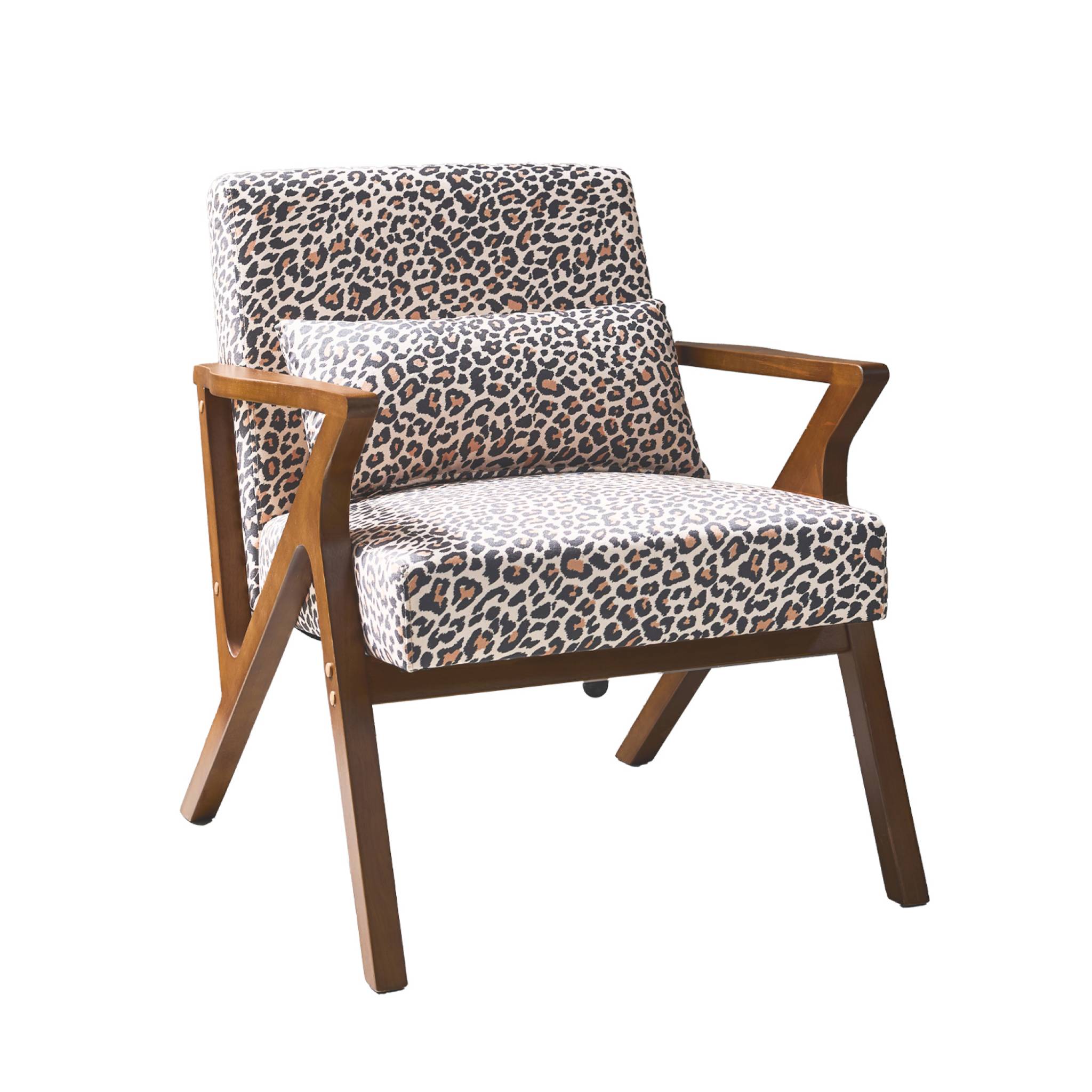 Sillón escandinavo de madera de hevea y estampado de leopardo, Leopardo