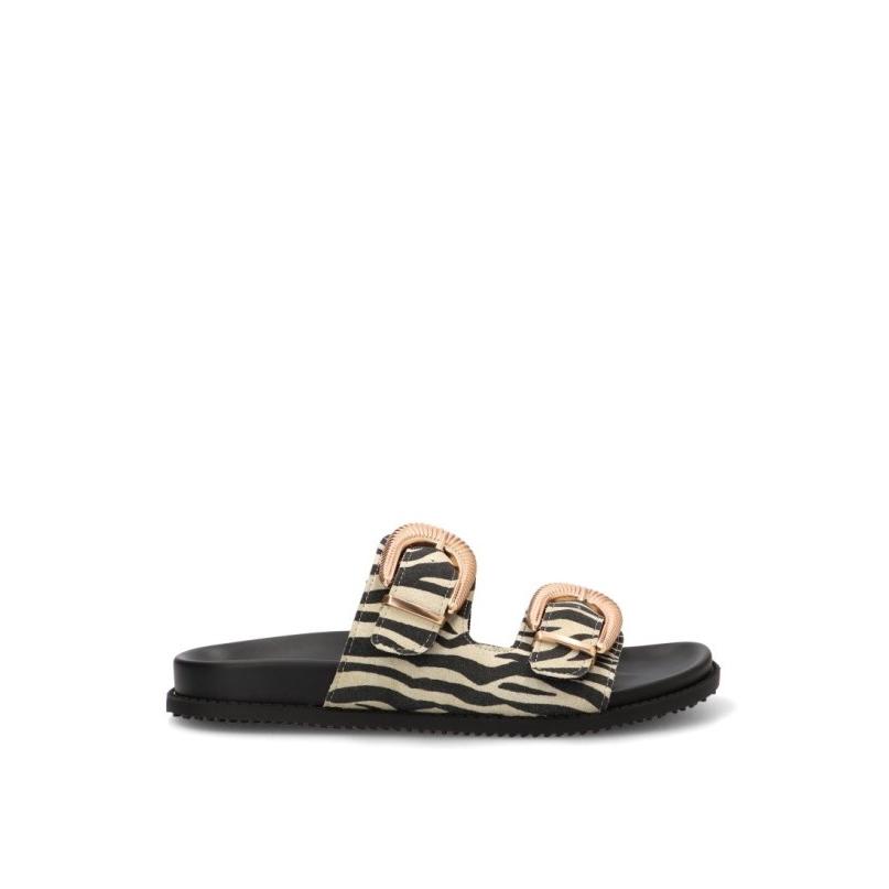 Sandalia Mustang - Mujer - Suela Plana - Modelo 55493 - Color Animal Print