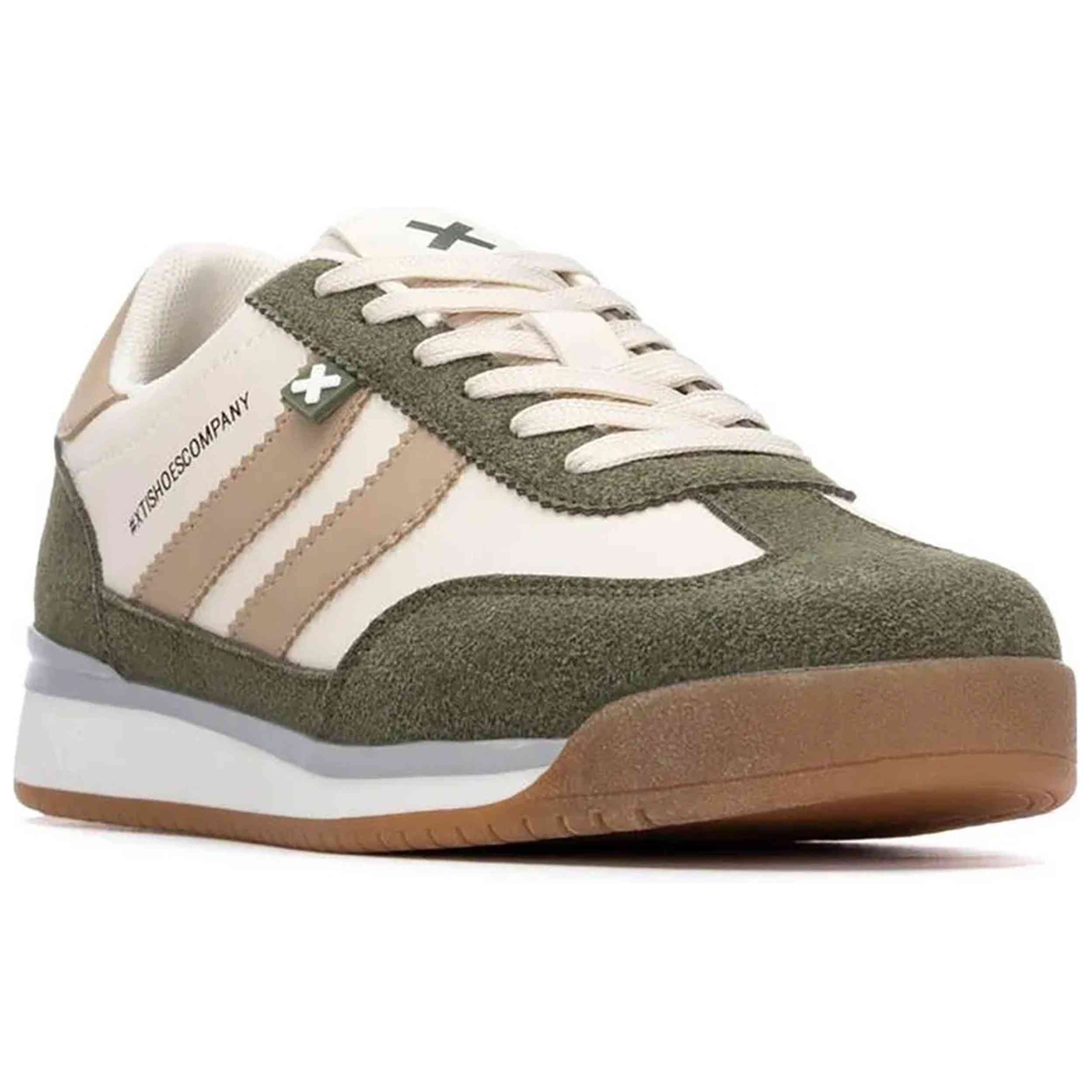 Zapatillas Xti modelo 144587 en color Camel