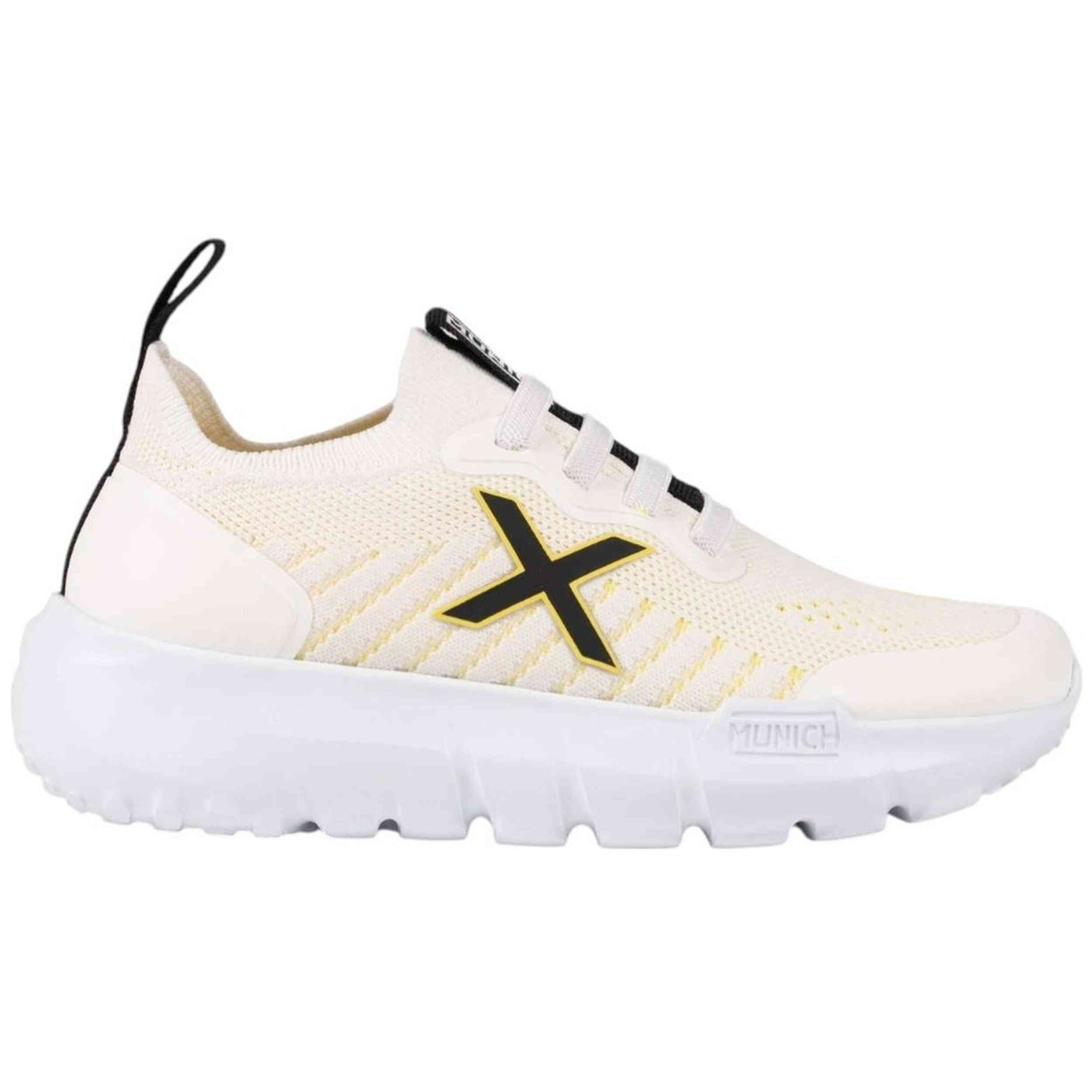 Zapatillas Munich modelo 8023015 para Niños en color Blanco