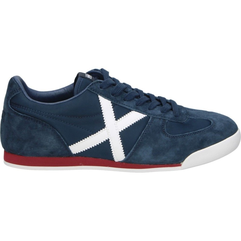 MUNICH | Zapatillas Munich Stereo 02 para Hombre – Deportivas Azul Marinas con Detalles en Blanco y Rojo – Sneakers con Cordones – Transpirable – Cómodas y Versátiles – Modelo 4921002