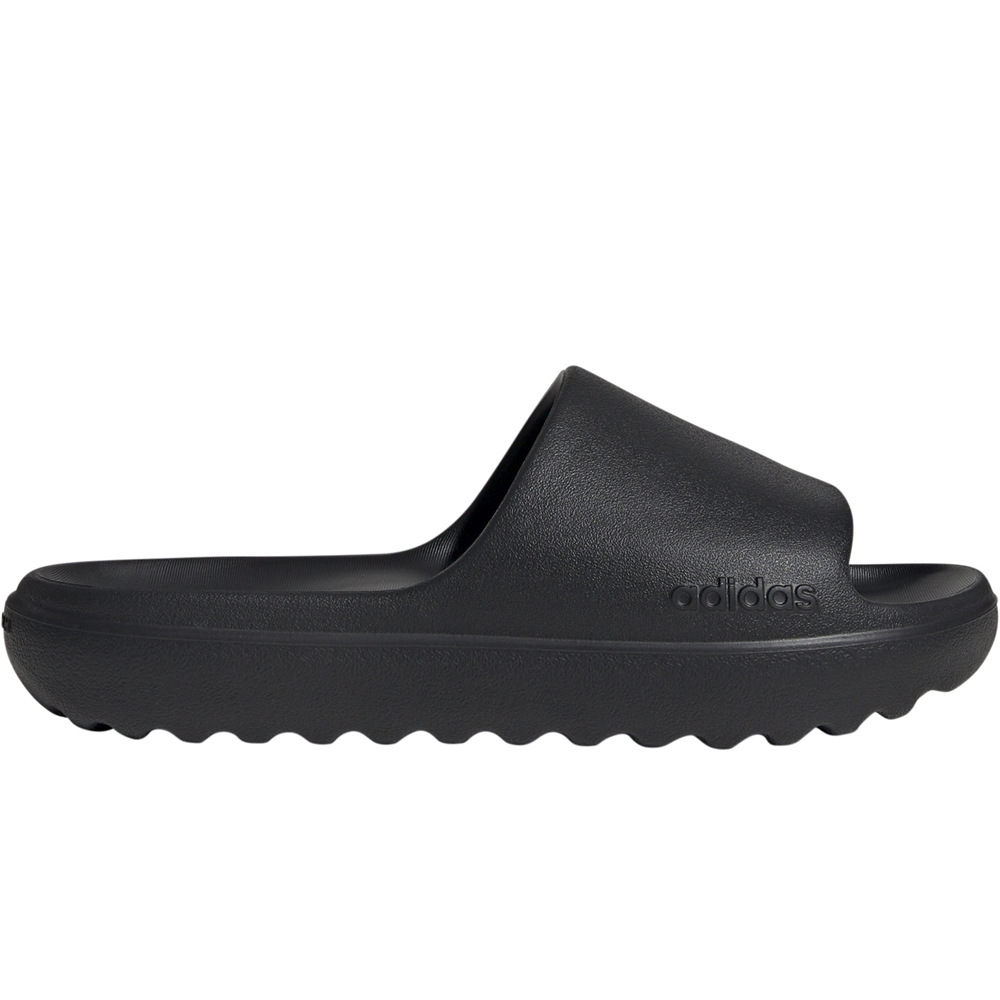ADILETTE LUMIA