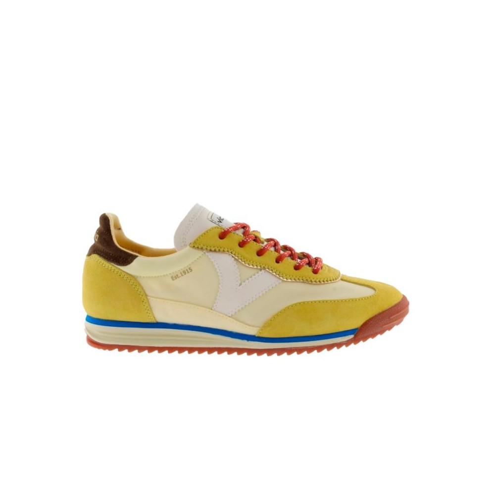 Victoria - Sneakers mujer modelo 1158110 en tono amarillo fresco, cómodas con plantilla acolchada y cierre de cordones, ideales para looks urbanos y diarios