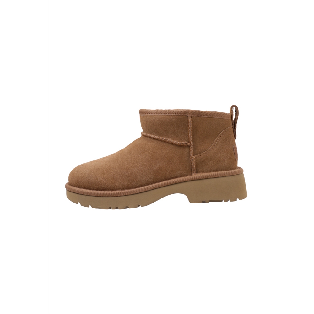 UGG Classic Ultra Mini New Heights Botines Planos Niña Cuero