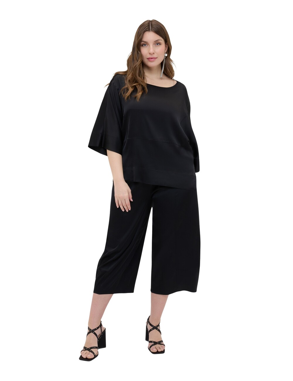 Fiorella Rubino - Blusa de raso con escote barco