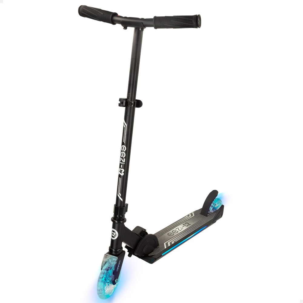 Cb Toys - Patinete 2 ruedas negro plegable c/luces personalizables EEZI