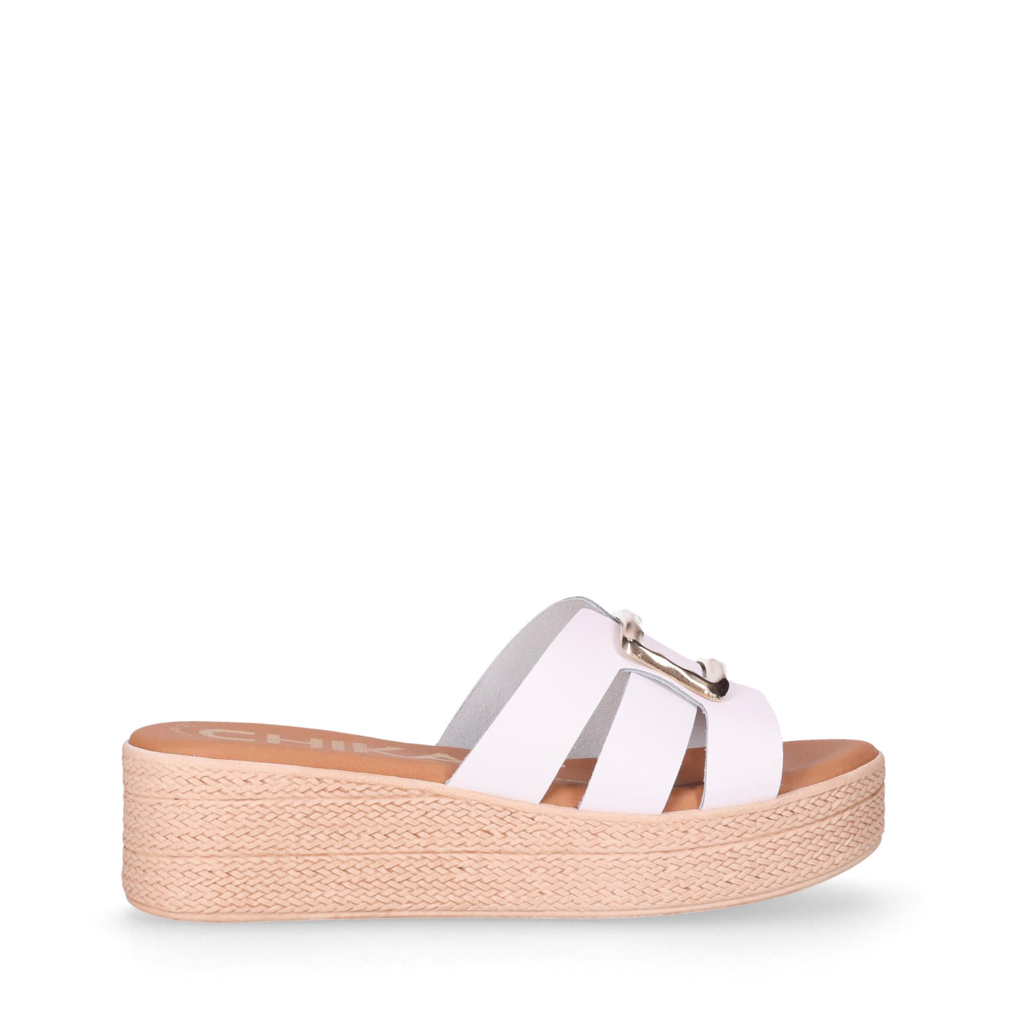 Chika10 Leather ATHENEA 25N Sandalia de CuÃ±a Blanco/White