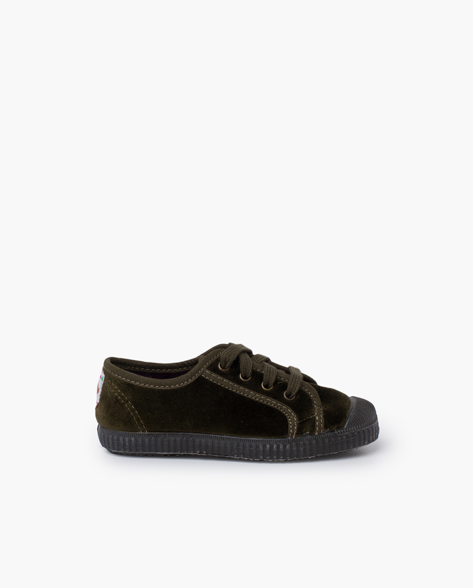 Pisamonas Zapatilla Terciopelo Con Cordones