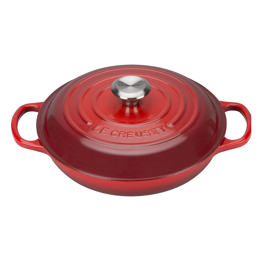 Olla Cocotte Baja de Hierro Fundido Le Creuset, Color Cereza con Interior Negro, Ideal para Arroces y Guisos, 26 cm o 30 cm