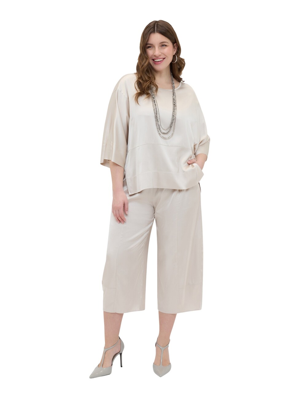 Fiorella Rubino - Blusa de raso con escote barco