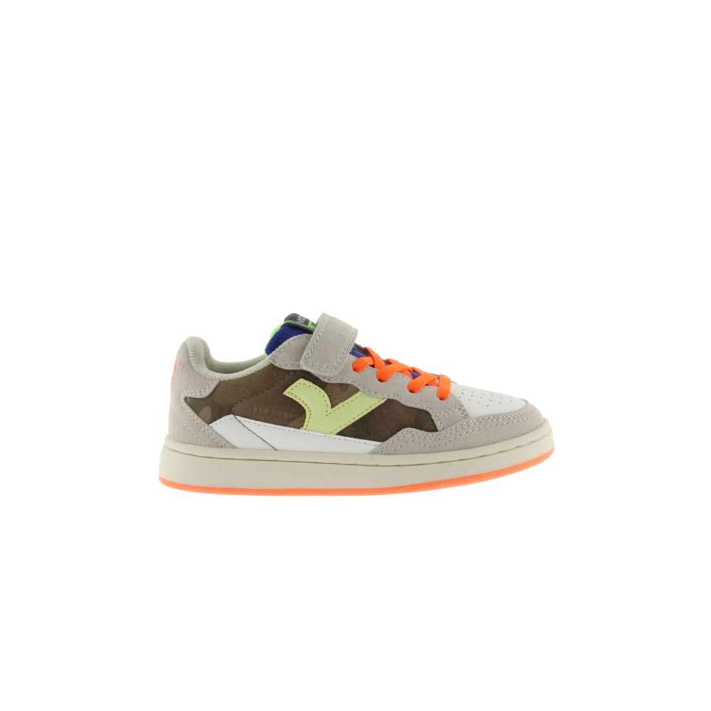 Victoria 1985 SMASH KID Zapatillas de efecto piel con piezas fantasía y tira adherente 8810100
