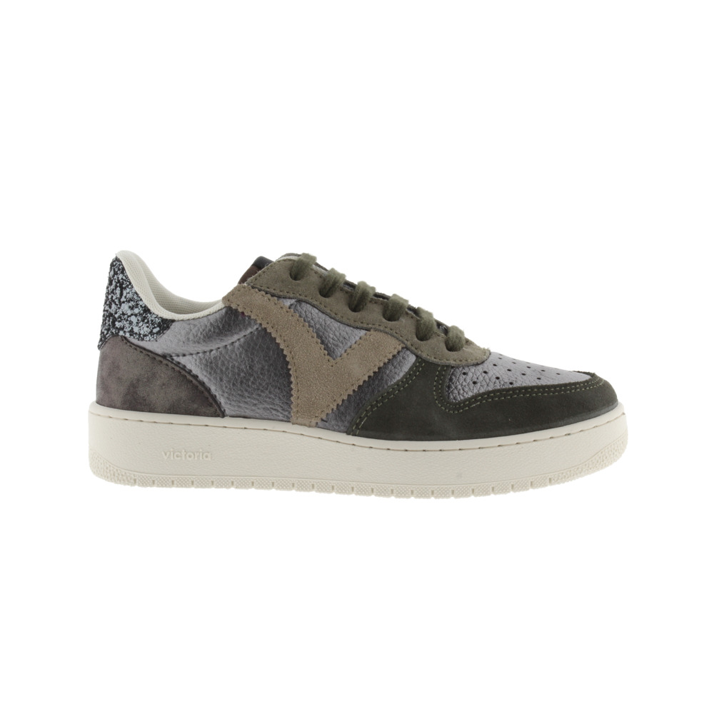 Victoria Madrid Zapatillas de efecto piel metalizada con piezas de serraje y trasera de glitter 1258257