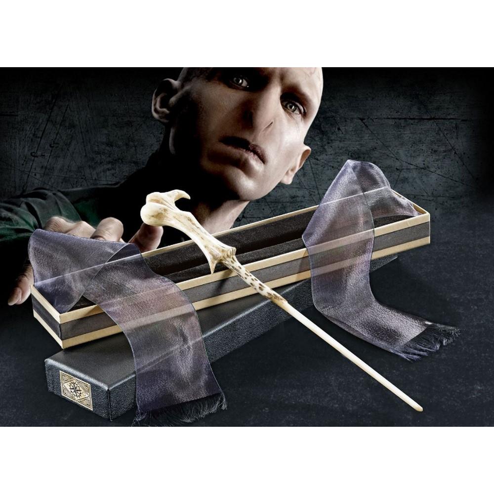 The Noble Collection Lord Voldemort Réplica Varita en Caja de Ollivanders
