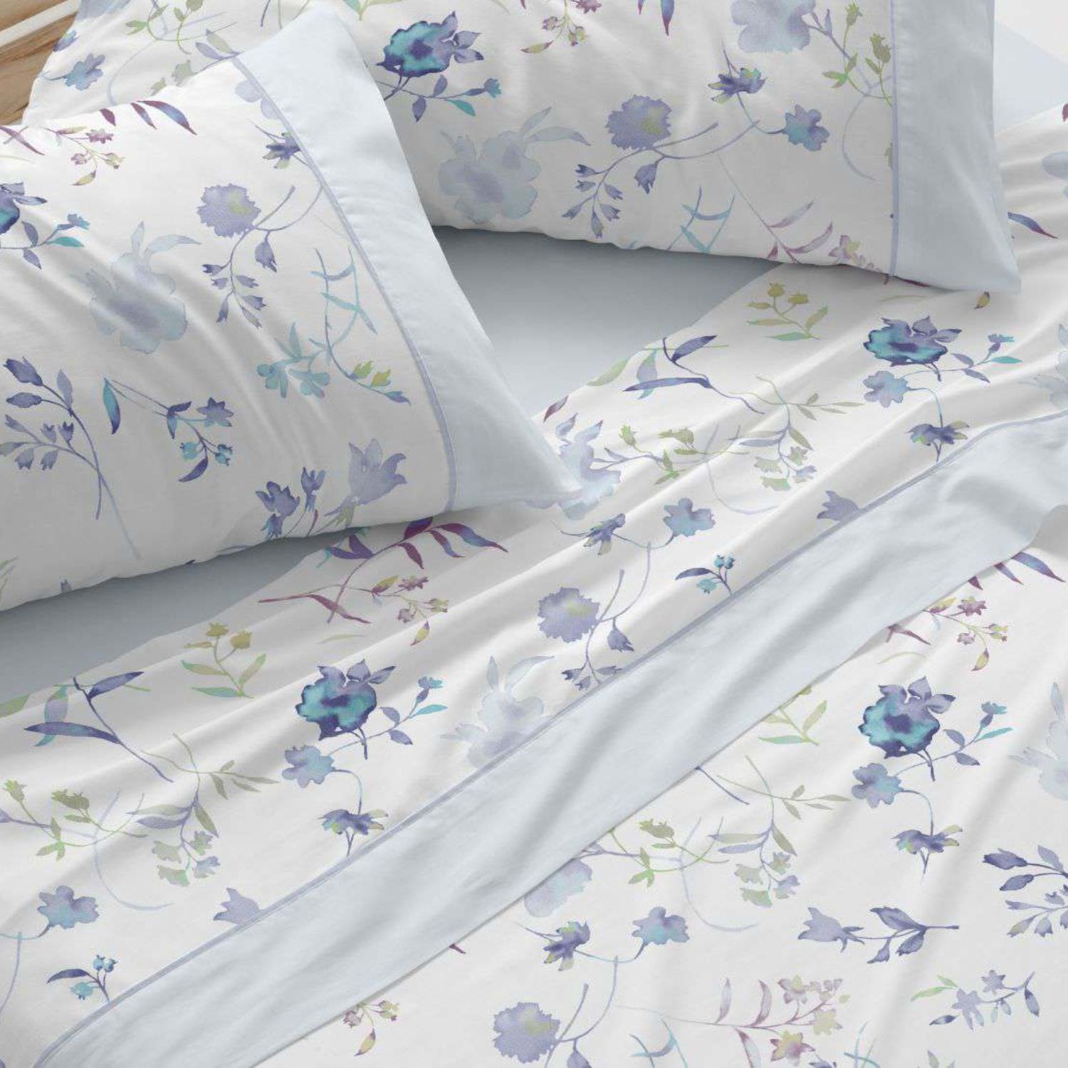 Juego Sábanas BURRITO BLANCO 50% Algodón Diseño Flores Acuarela Azul - Tacto Suave, Fácil Planchado, Alta Durabilidad - Cama 90-200cm