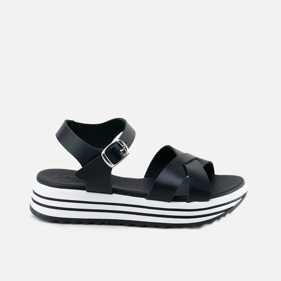 Sandalias plataforma tiras cruzadas negra Papanatas | Eli 1957