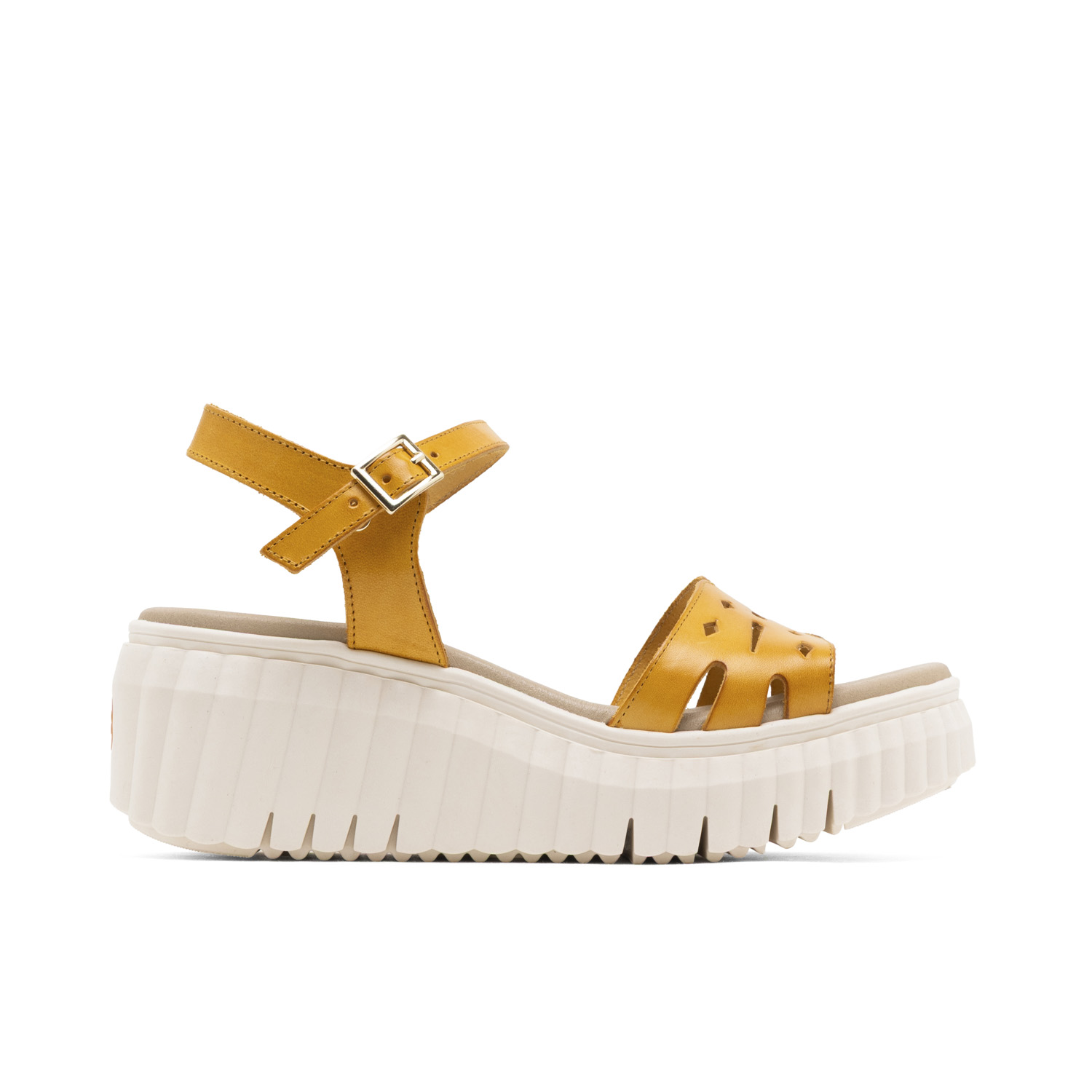 Sandalia de Cuña Mostaza Elsa: Elegancia y Confort Artesanal en Piel Troquelada, Cuña de 6 cm y Plataforma de 3 cm, con Suela Antideslizante y Plantilla Acolchada para Máximo Confort. Cierre Ajustable