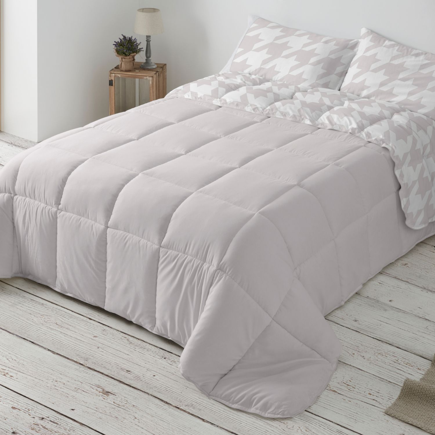 Edredón Nórdico Geométrico de Invierno | 300gr/m² Extra Cálido | 100% Poliéster | 5 Medidas Disponibles | Diseño Pata de Gallo
