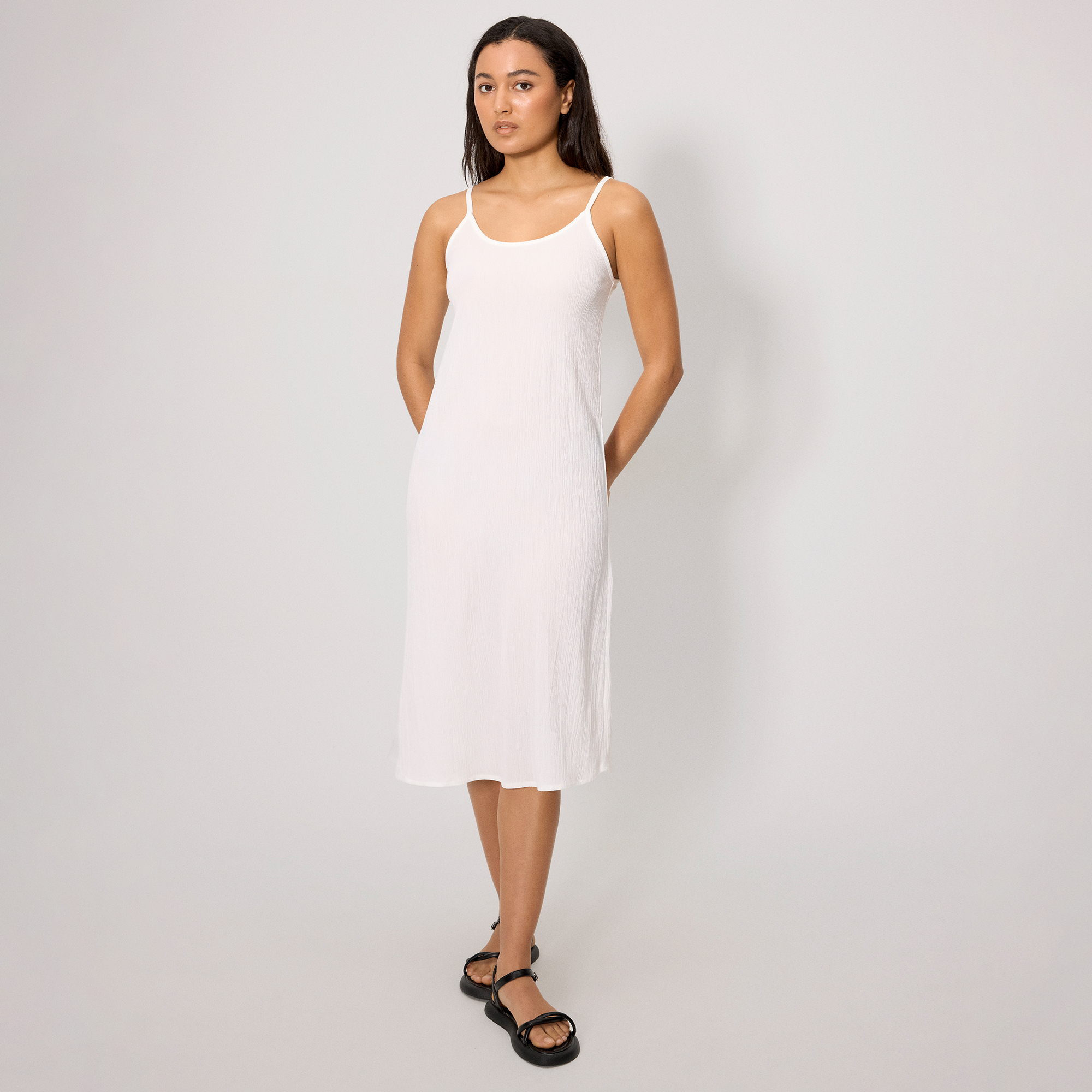 Ysabel Mora - Vestido largo ligero blanco