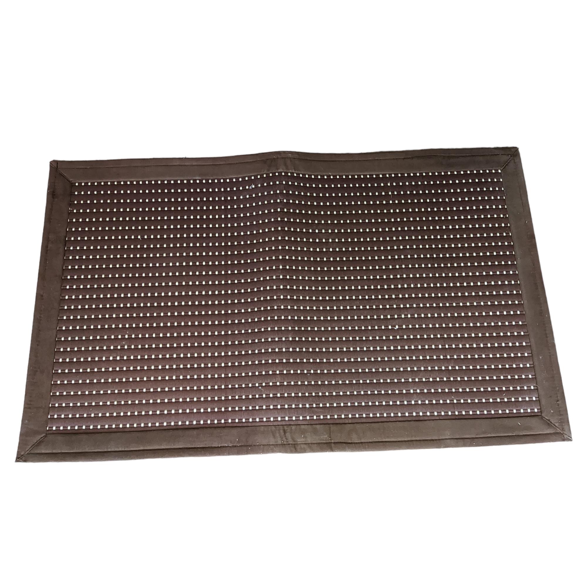 Futonia Alfombra Alecto 60x90 Celulosa Marrón Resistente y Fácil de Limpiar