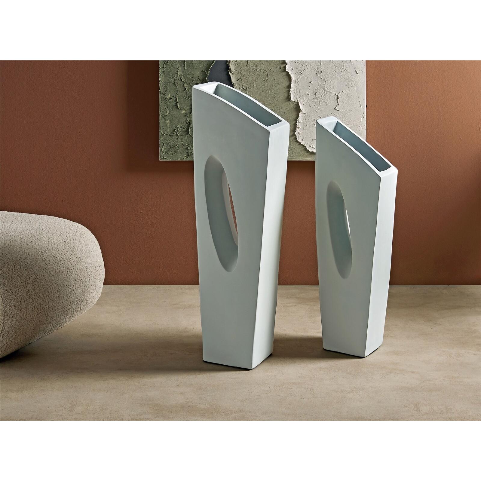 Vasija khaldun beige 90 cms. s/2 28x18x90 cms. El mejor complemento para tu hogar.