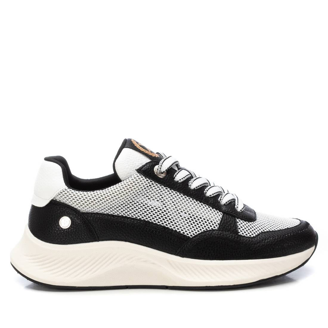 Xti - Zapatilla Mujer - Calzado Cómodo y Versátil - Moda casual - Modelo  14378102