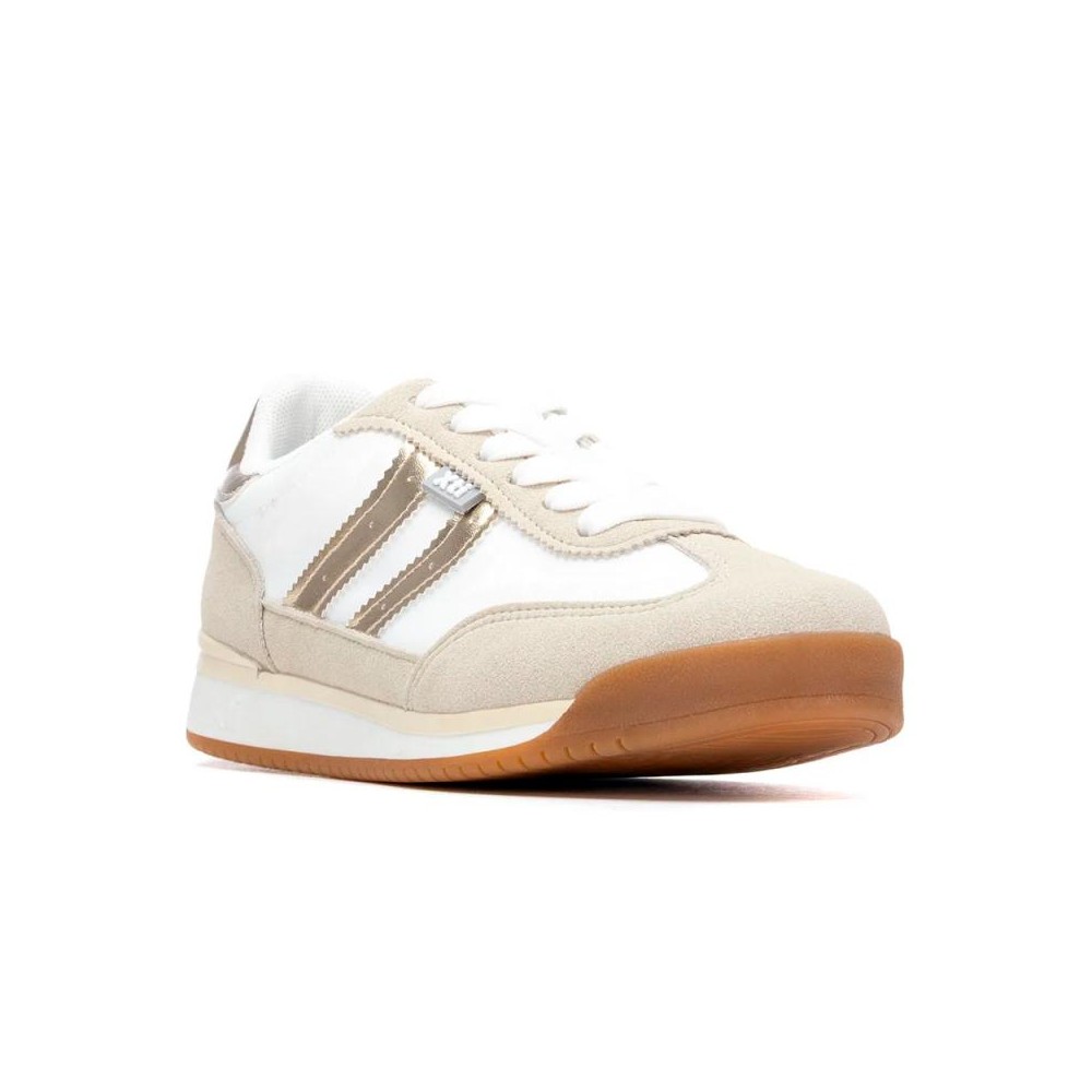 Zapatillas de Moda para Mujer XTI 145019 en Tono Oro