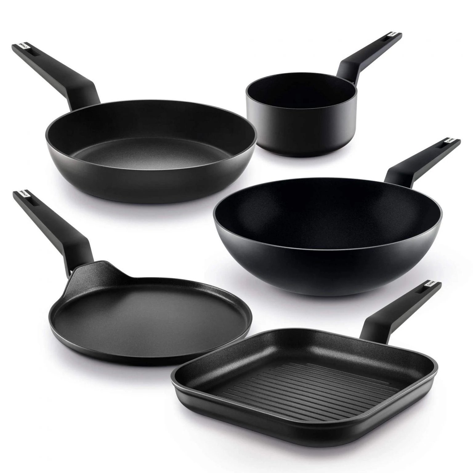 Olla Titanium 16cm 1L cazo Castey TT-Z16  | Adecuado para todos los fuegos incluida inducción, Eléctrico, Gas, todos los fuegos incluida inducción, negro (mango)