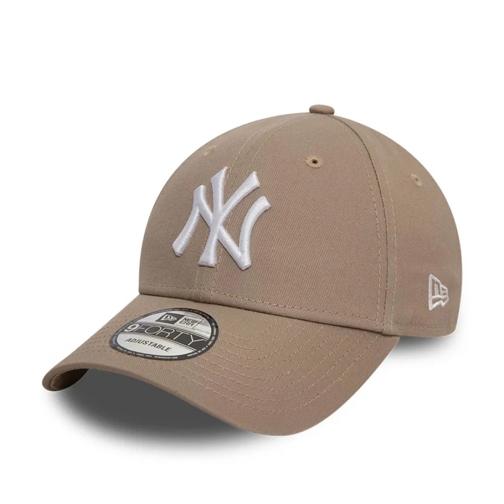 Gorras Hombre Marca New Era Modelo New York Yankees League Essential Pastel Brown 9forty