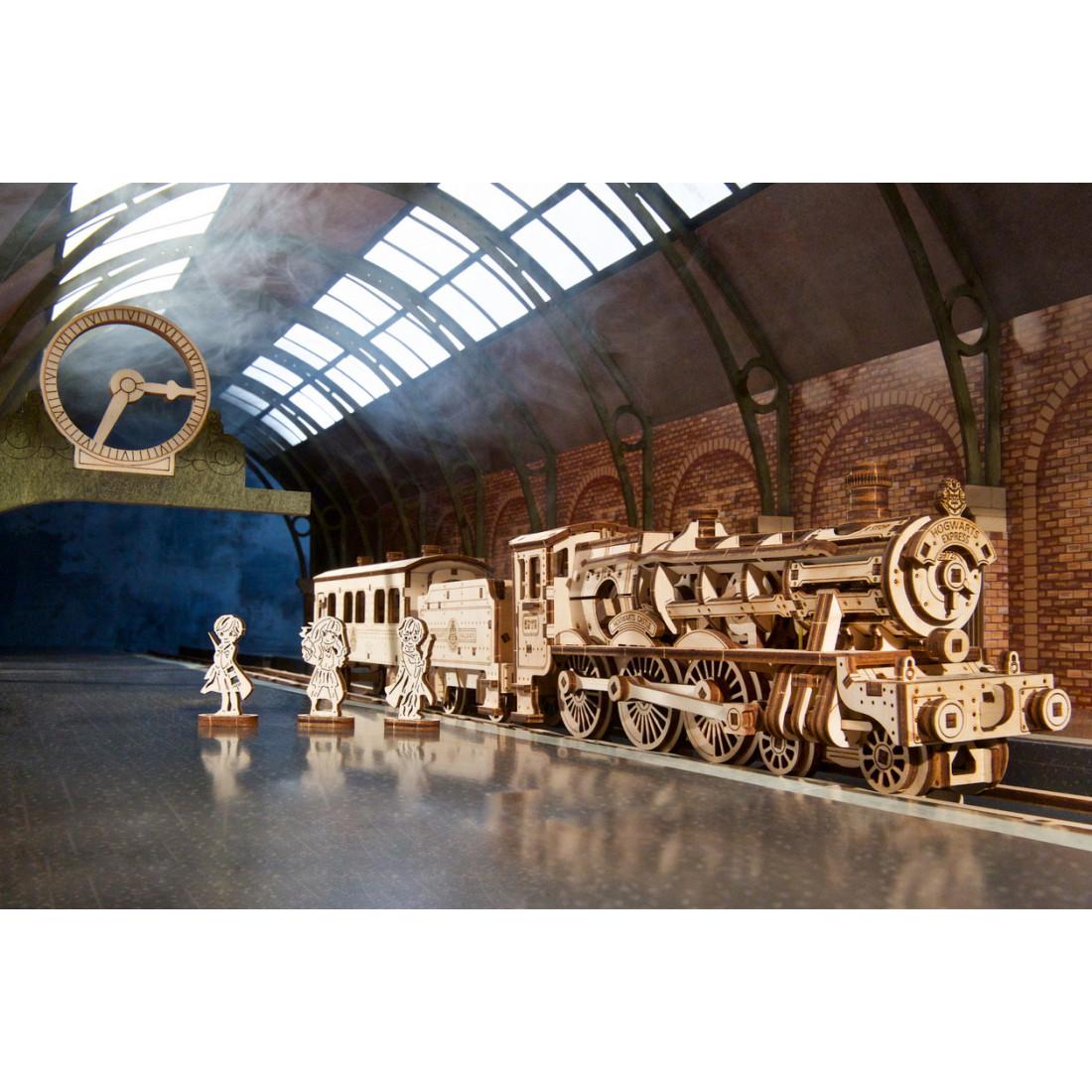 Expreso de Hogwarts™ Harry Potter de UGears. Modelo 70176 con movimiento