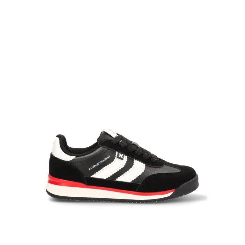 Zapatillas Casual Xti - Mujer - Suela Plana - Modelo 144587 - Color Negro