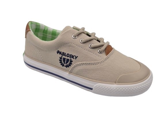 Pablosky - Zapatillas de lona barefoot para niñas, modelo 984730, diseño ligero y flexible ideal para uso diario en color beige