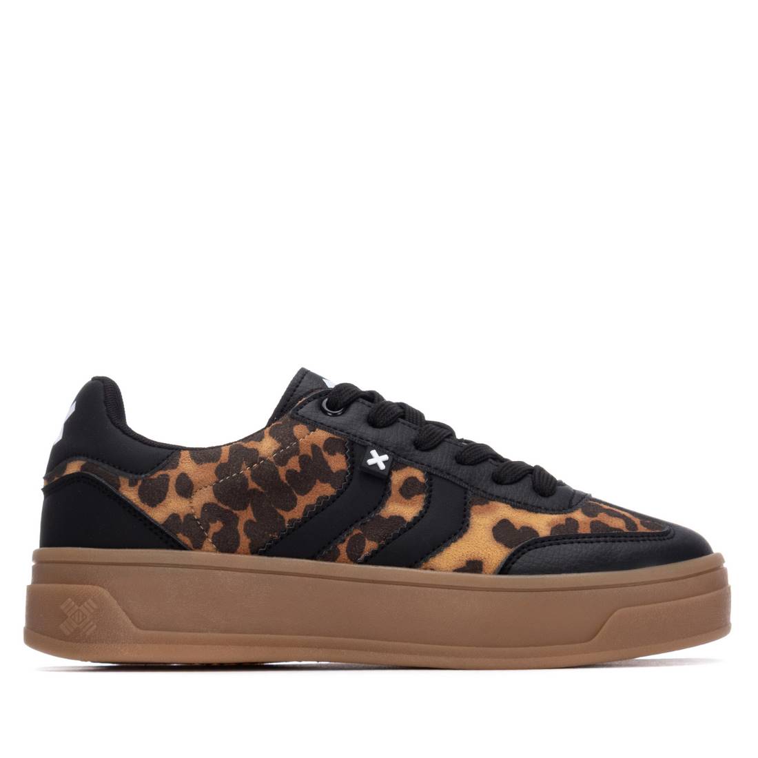 Xti - Zapatilla Mujer - Calzado Cómodo y Versátil - Moda casual - Modelo  14458401 - Resistente