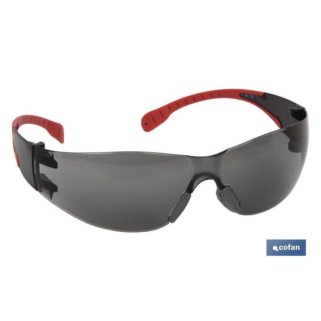 COFAN - Gafas protectoras de seguridad súper ligeras | Con lente oscura | Mayor protección y seguridad en el trabajo
