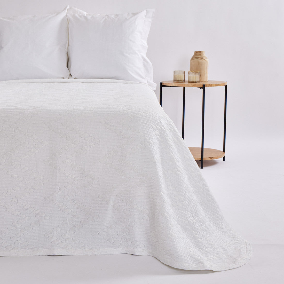 10XDIEZ Colcha jrd 1359  - Decorativas y acoges para dormitorio