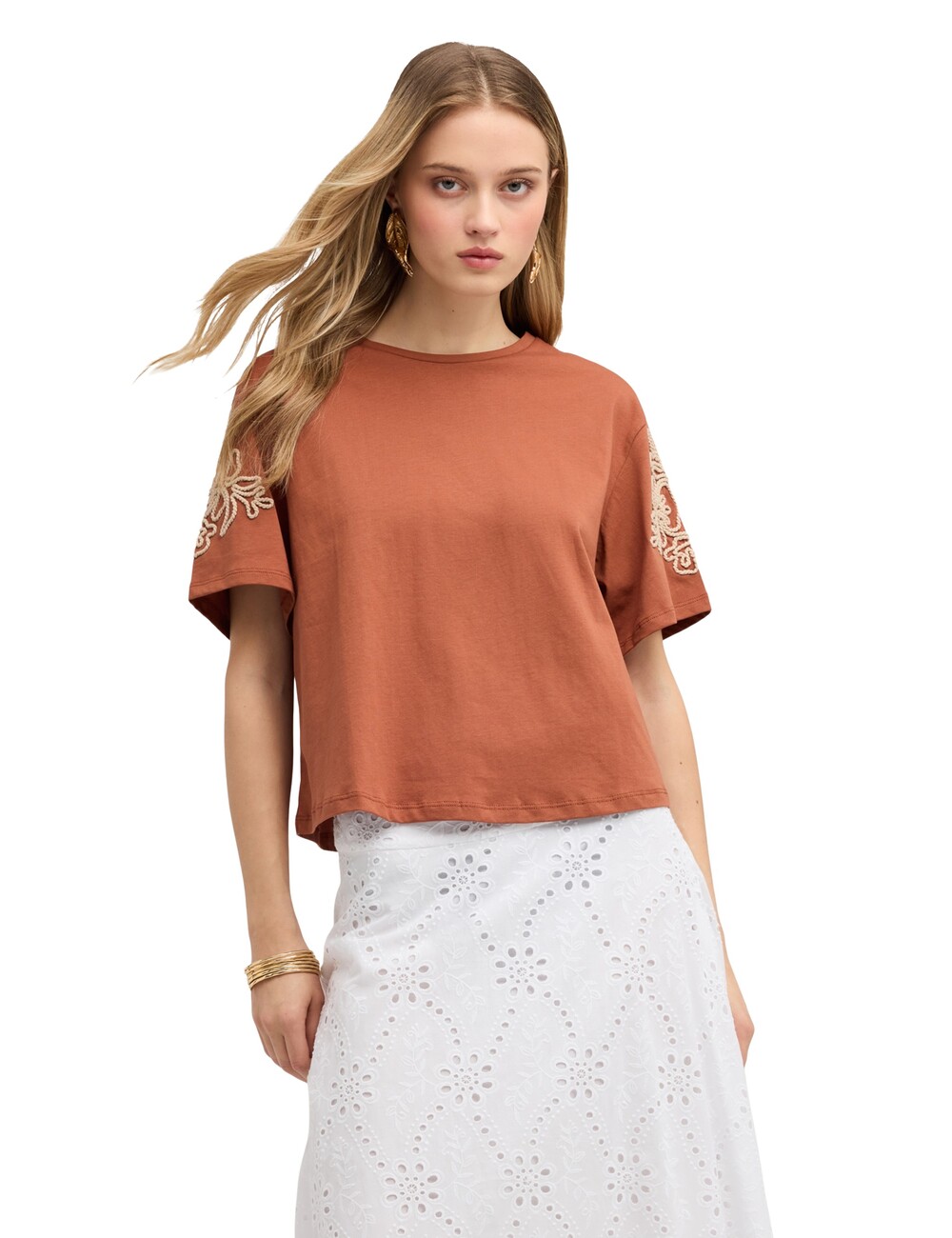 Motivi - Camiseta de punto con bordados florales